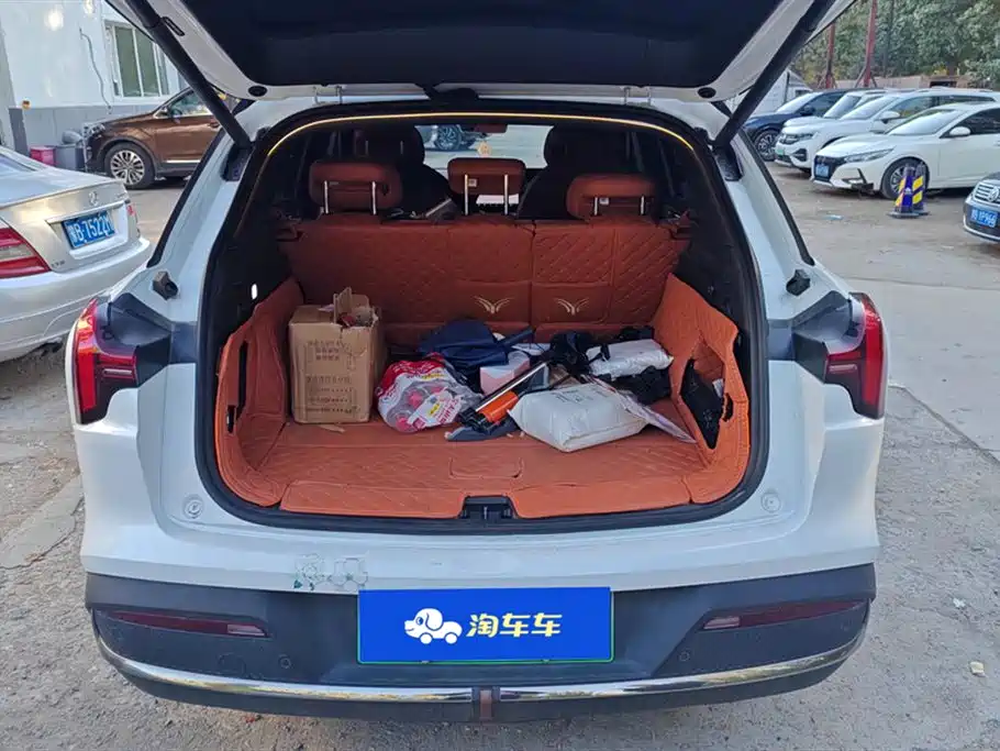 NEZHA AUTOMOBILE NEZHA L