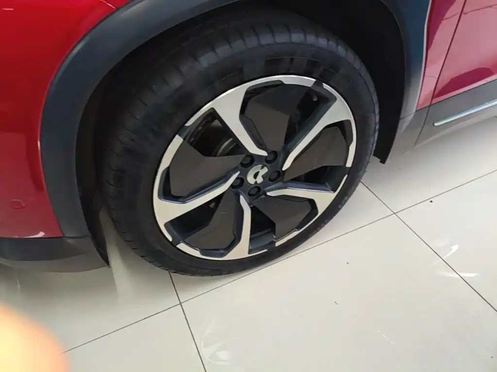 NIO ES6 — миниатюра 23
