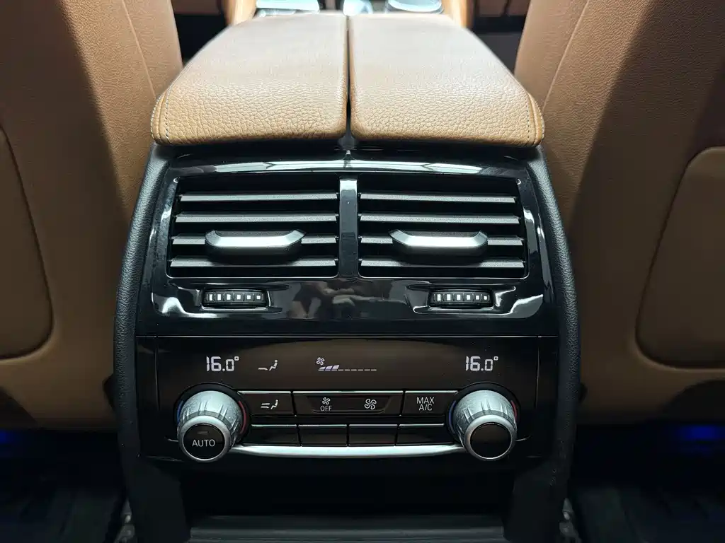 BMW 5 Series — фотографии объявления, Фото 19