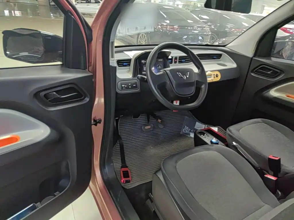 Wuling MINIEV — миниатюра 16