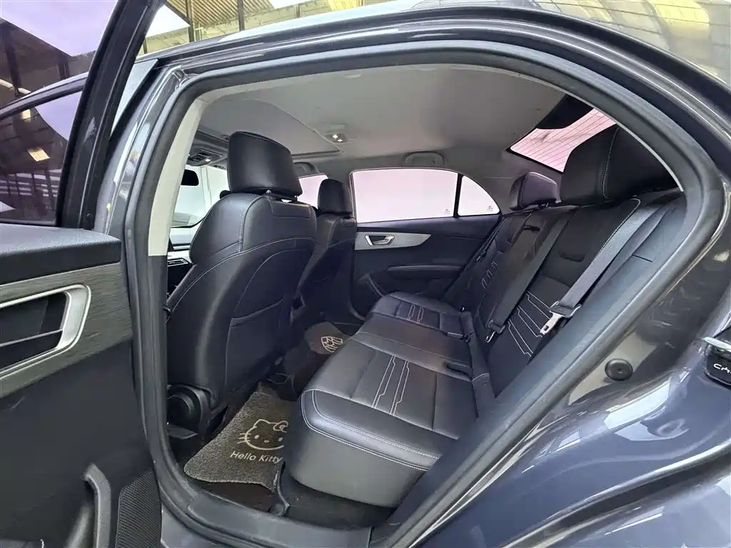 BYD Qin NEV — миниатюра 6