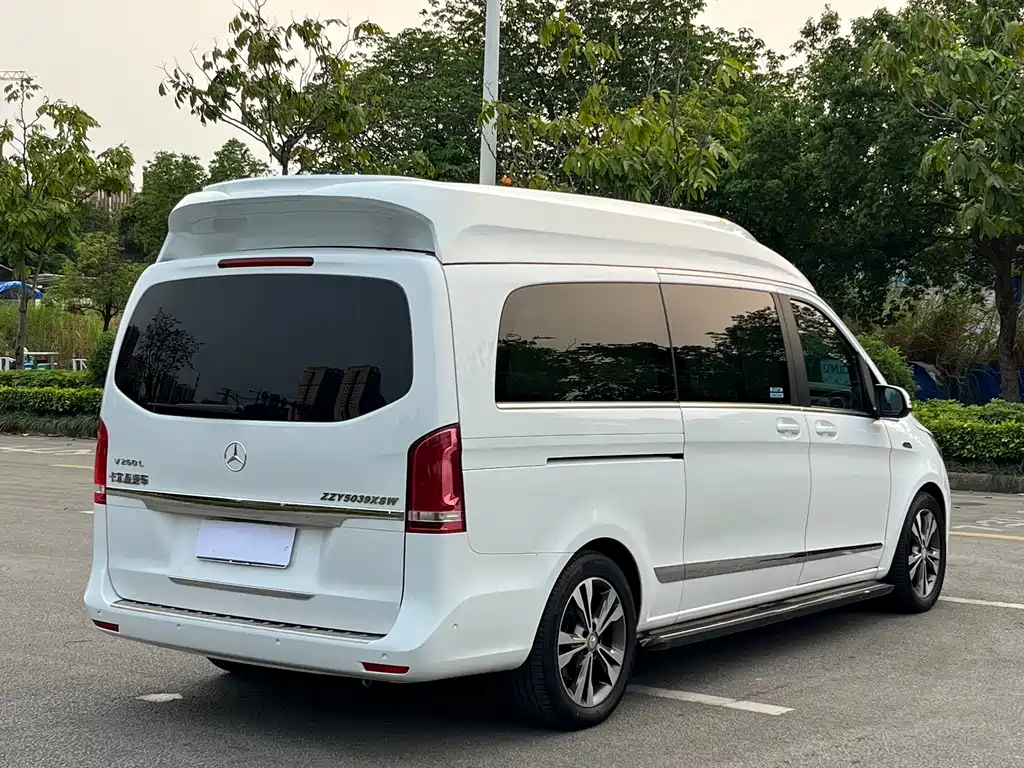 Mercedes-Benz V-Class V 2016 V 260 L Luxury Long Wheelbase