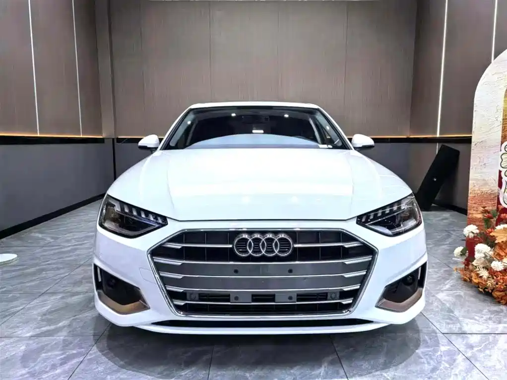 Audi A4L 2020 40 TFSI Fashion