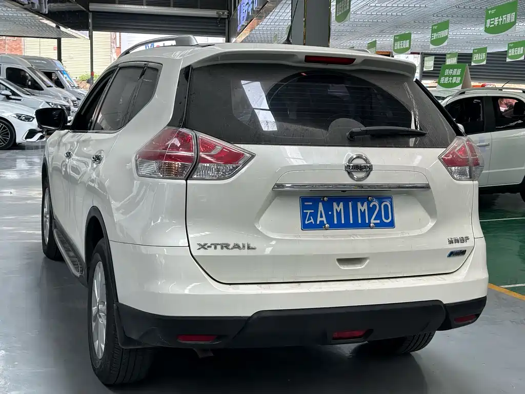 Nissan X-Trail — миниатюра 7