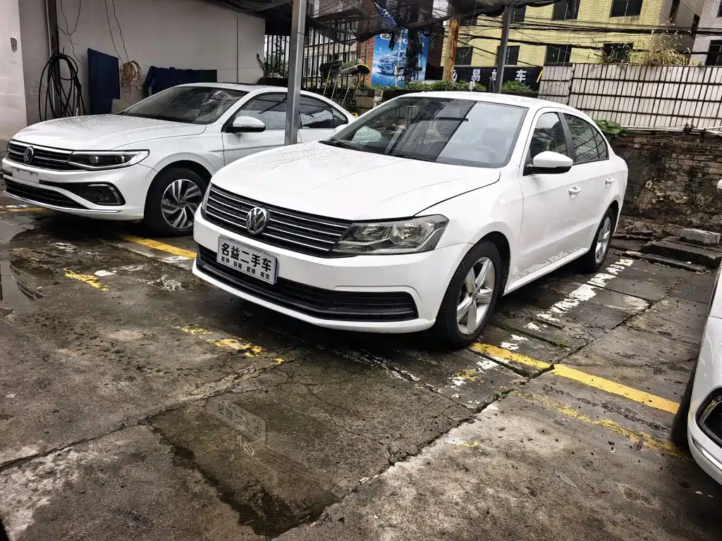 Volkswagen Lavida — миниатюра 2