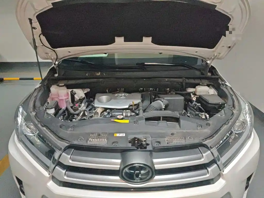 Toyota Highlander — миниатюра 16