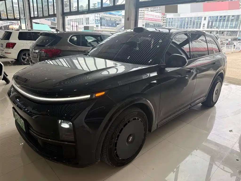 Li Auto L7
