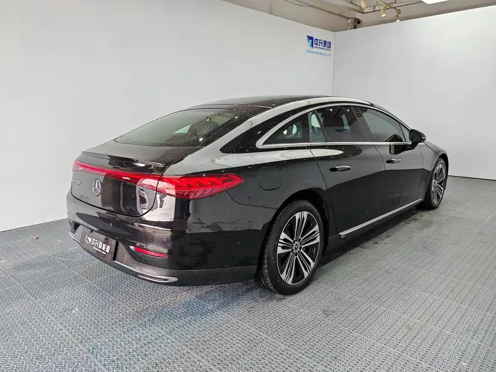 Mercedes-Benz EQS — миниатюра 6