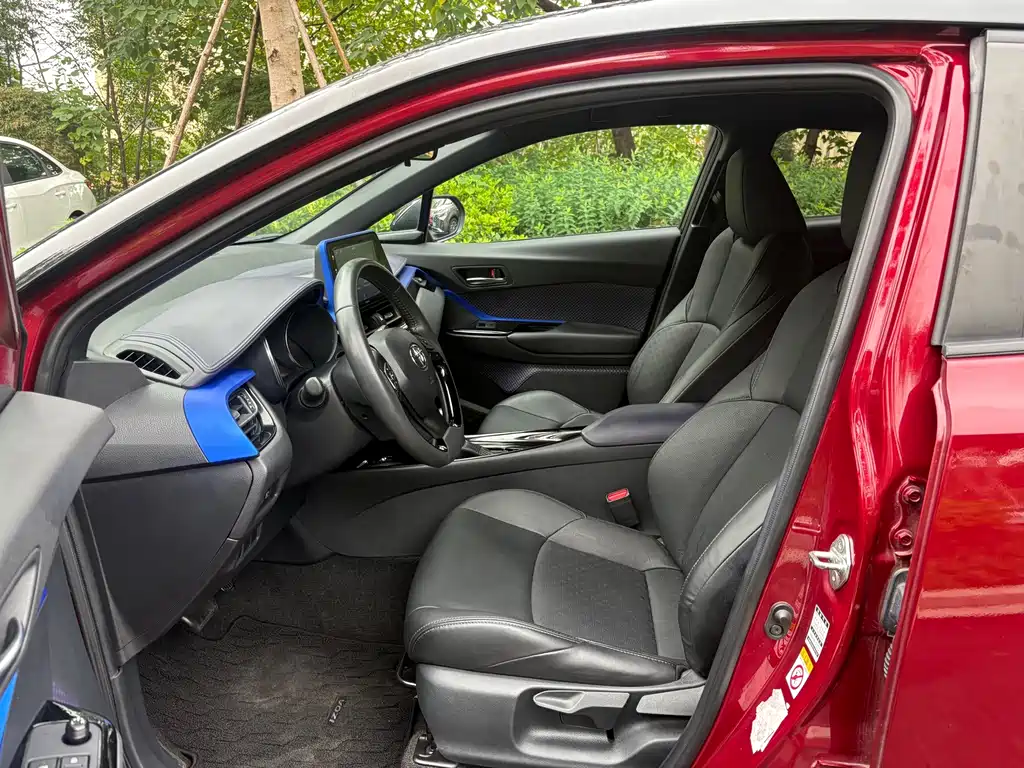 Toyota IZOA — миниатюра 7