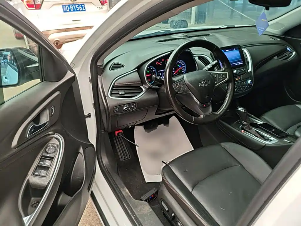 Chevrolet Malibu XL — миниатюра 16