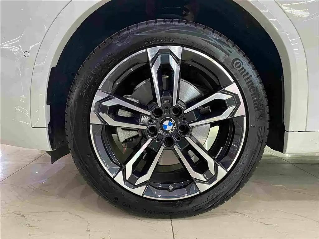 BMW X2 (Import) — миниатюра 5