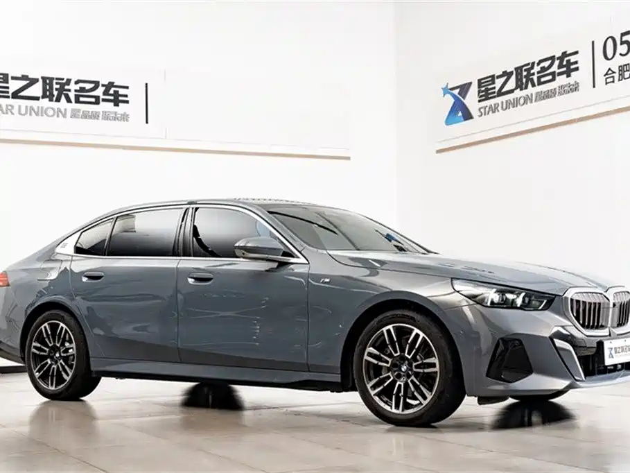 BMW 5 Series 5 2024 530Li Lead M Sport
