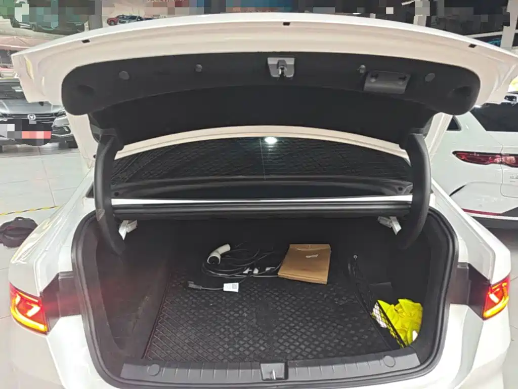 BYD Qin PLUS — миниатюра 19