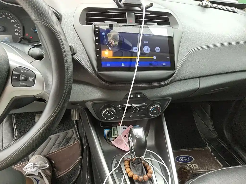 Ford Escort — миниатюра 14