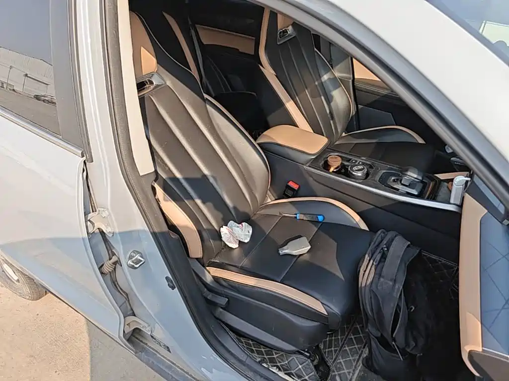 Geely Haoyue PRO — миниатюра 25