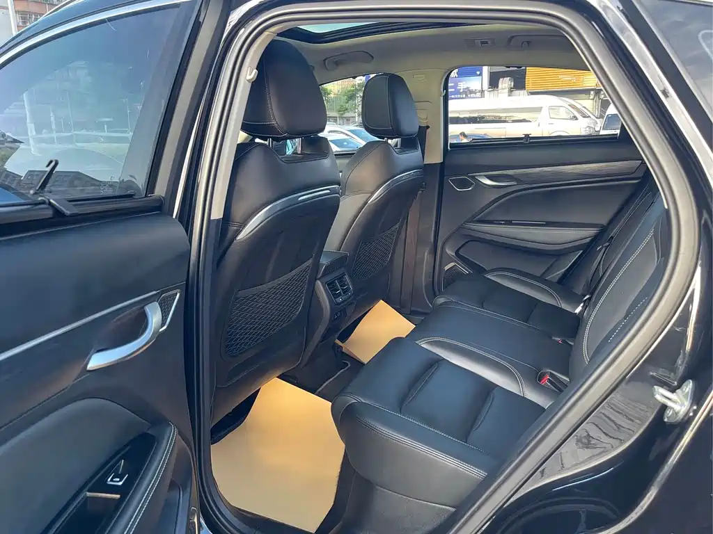 Geely Tugella 2019 350T