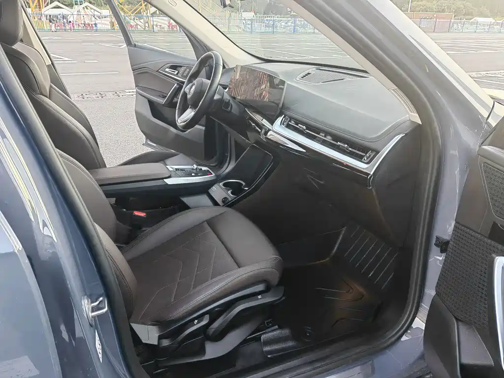 BMW X1 — миниатюра 14