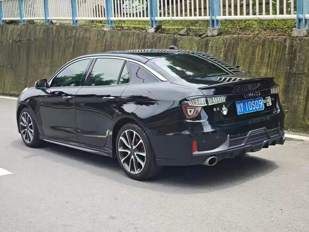 Lynk & Co 03 2019 1.5TD DCT VI