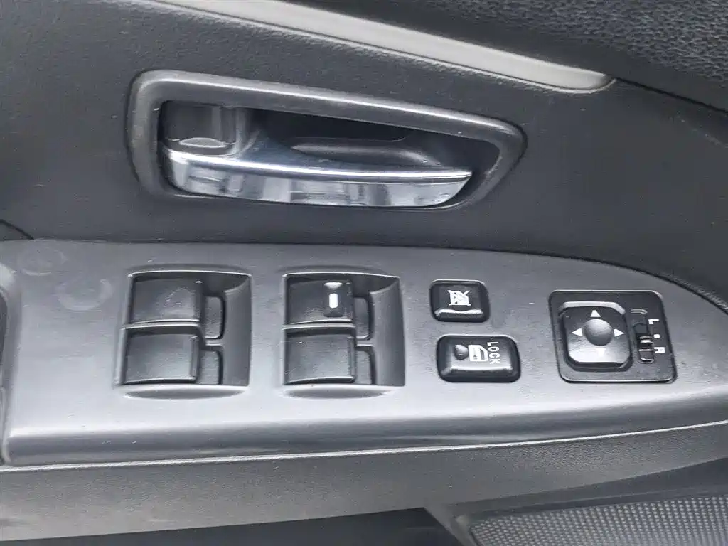 MITSUBISHI JINXUAN ASX