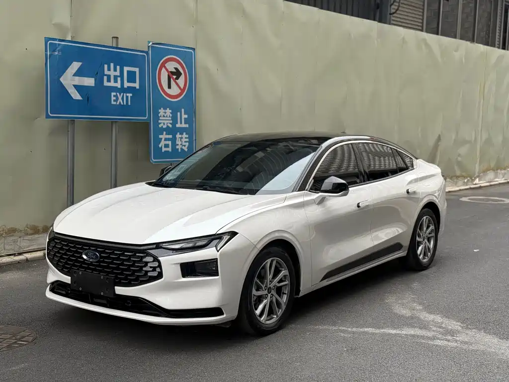 Ford Mondeo 2023 EcoBoost 245 Luxury Type