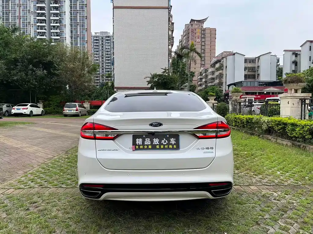 Ford Mondeo 2017 EcoBoost 200 Luxury