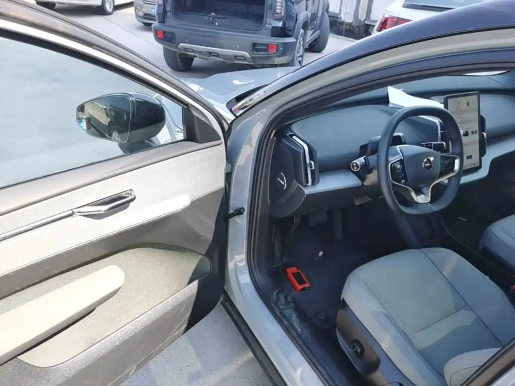 Volvo EX30 — миниатюра 16