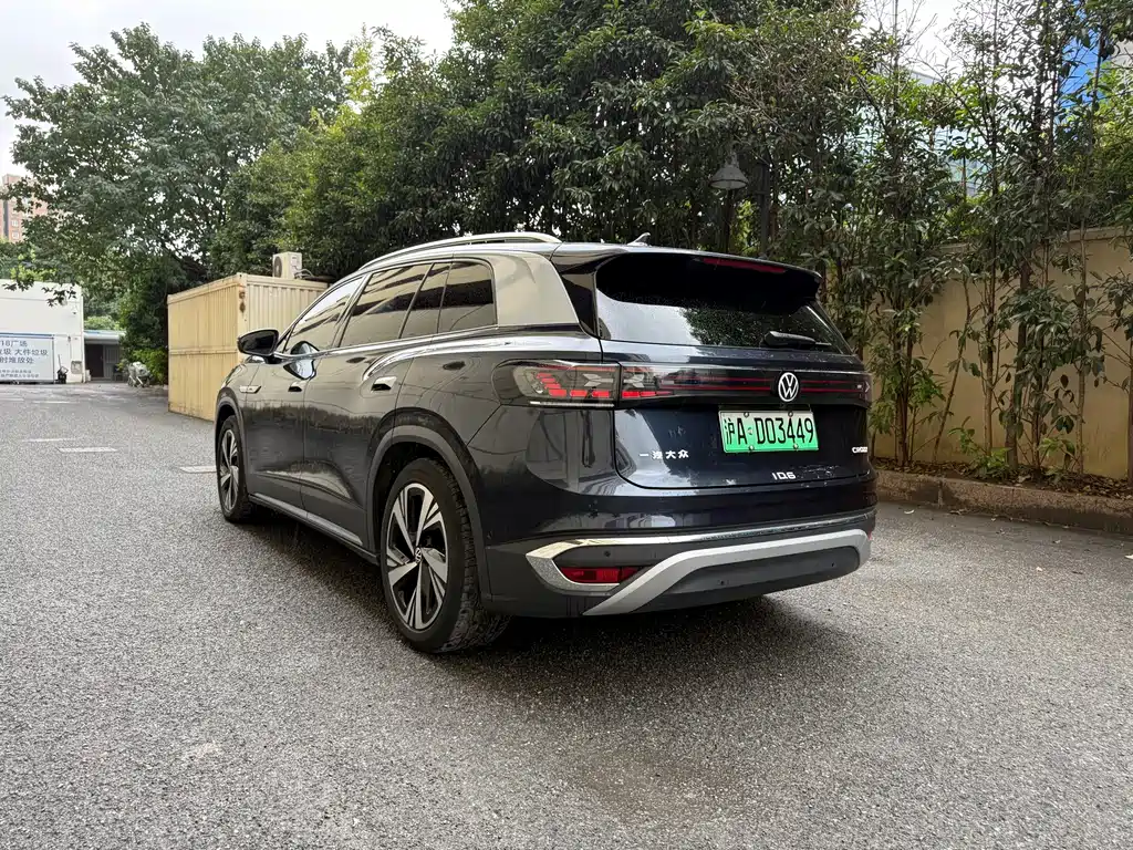 Volkswagen ID.6 Crozz — миниатюра 9