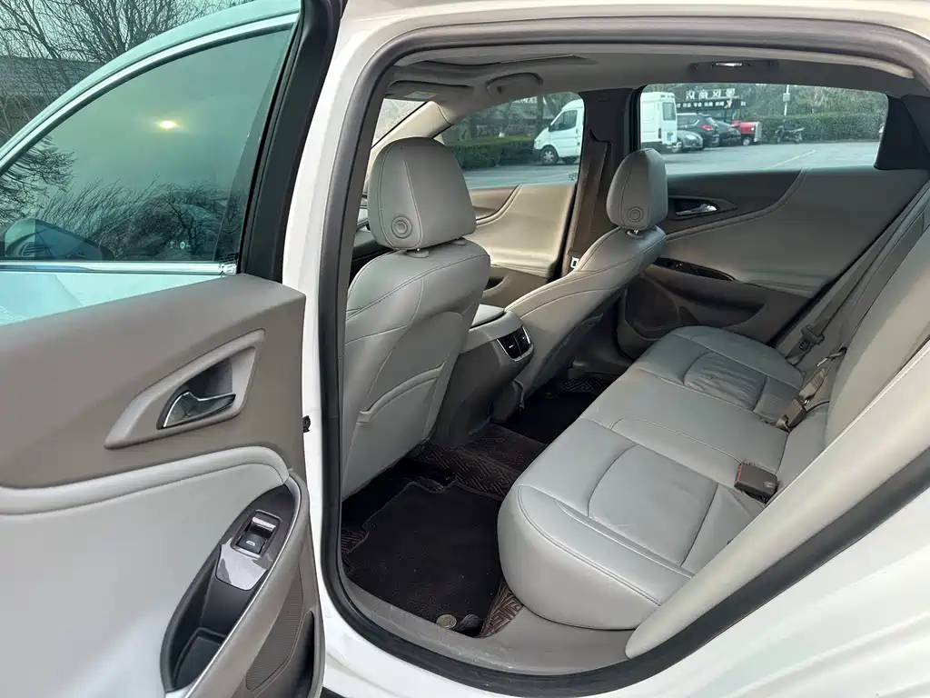 CHEVROLET MAI RUIBAO XL