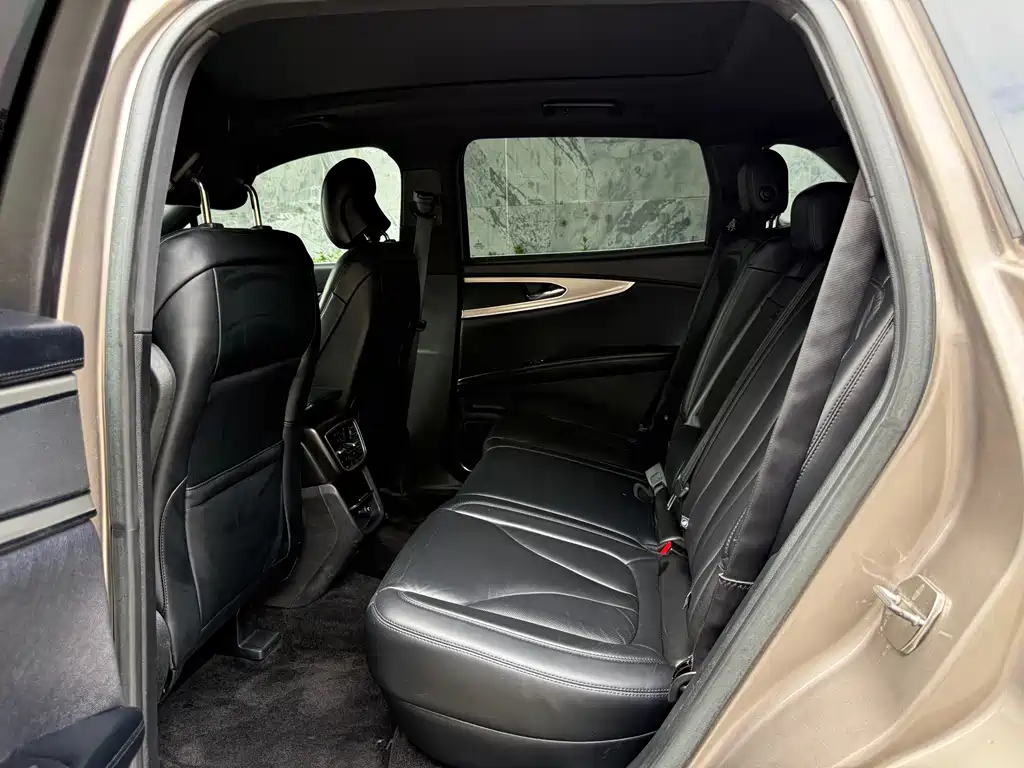 Lincoln MKX — миниатюра 10