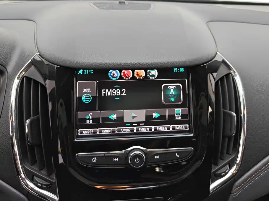 Chevrolet Cruze — миниатюра 13