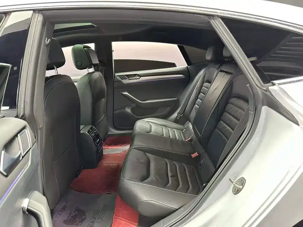 Volkswagen CC — миниатюра 9