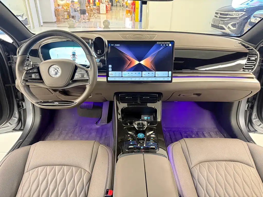 BYD Han — миниатюра 16