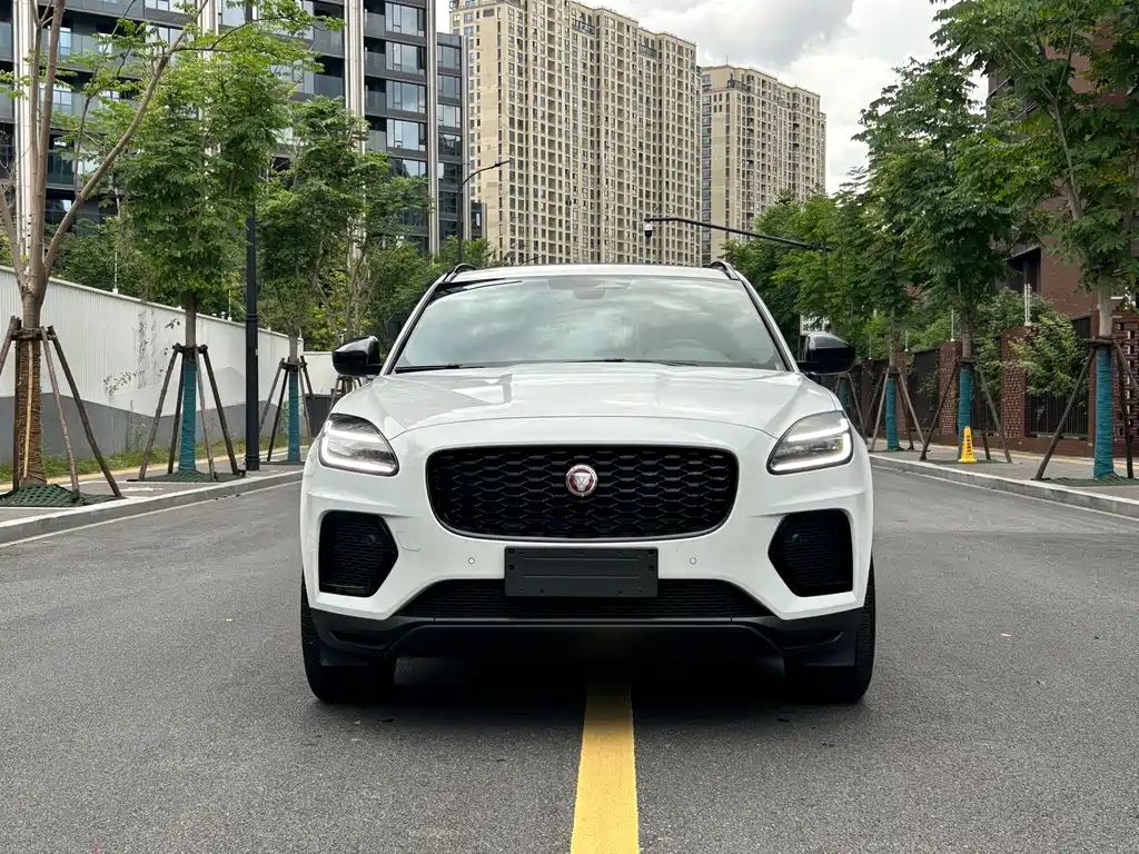 Jaguar E-Pace 2024 Sport R-DYNAMIC SE BLACK