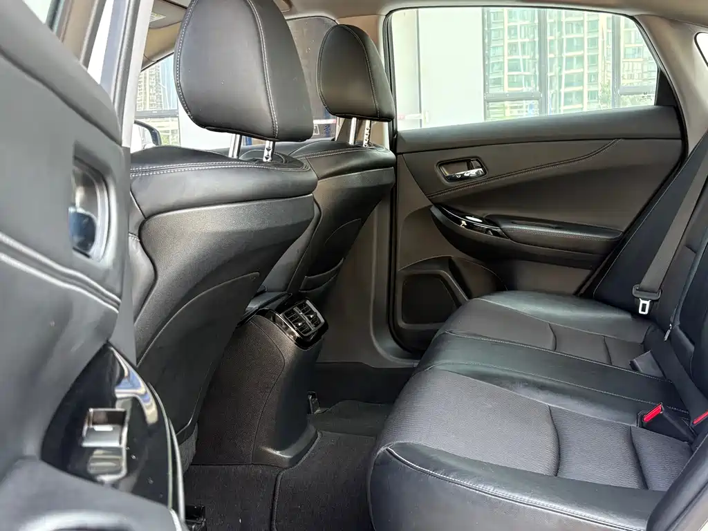 Honda Spirior — миниатюра 7