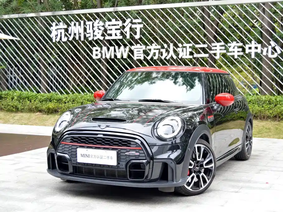 MINI Mini JCW