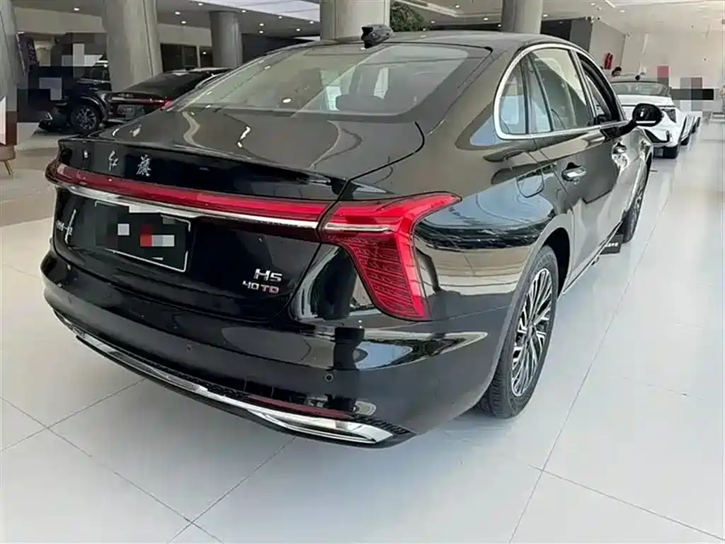 Hongqi H5 2023 2.0T AT