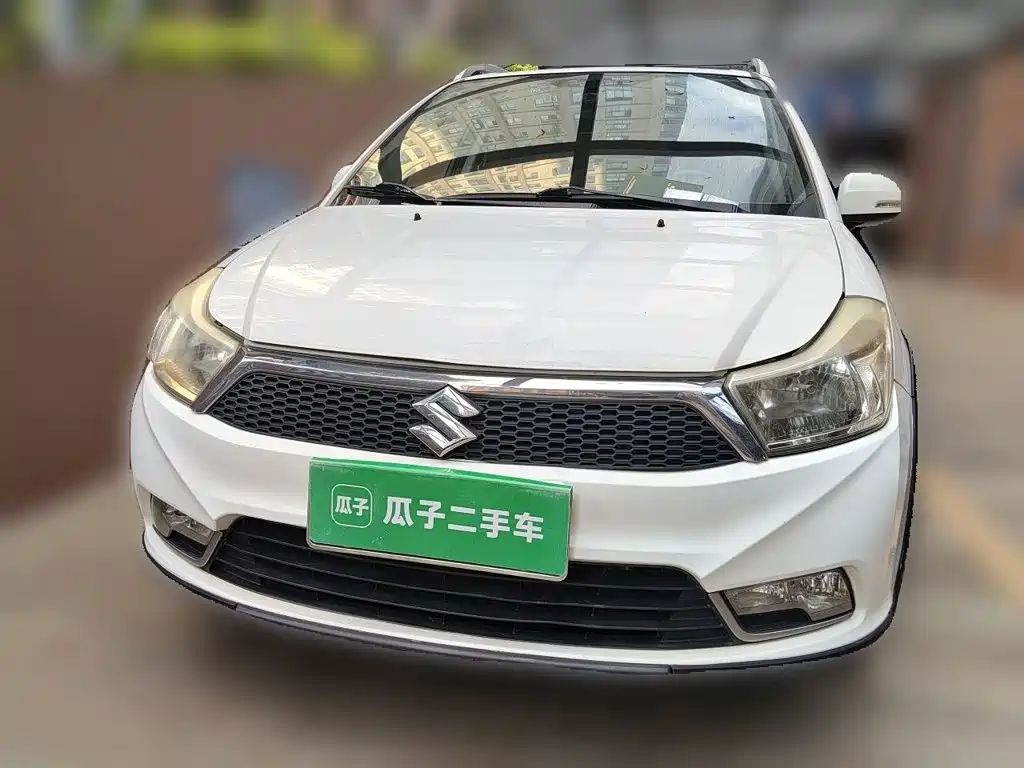 Suzuki SX4 — миниатюра 23