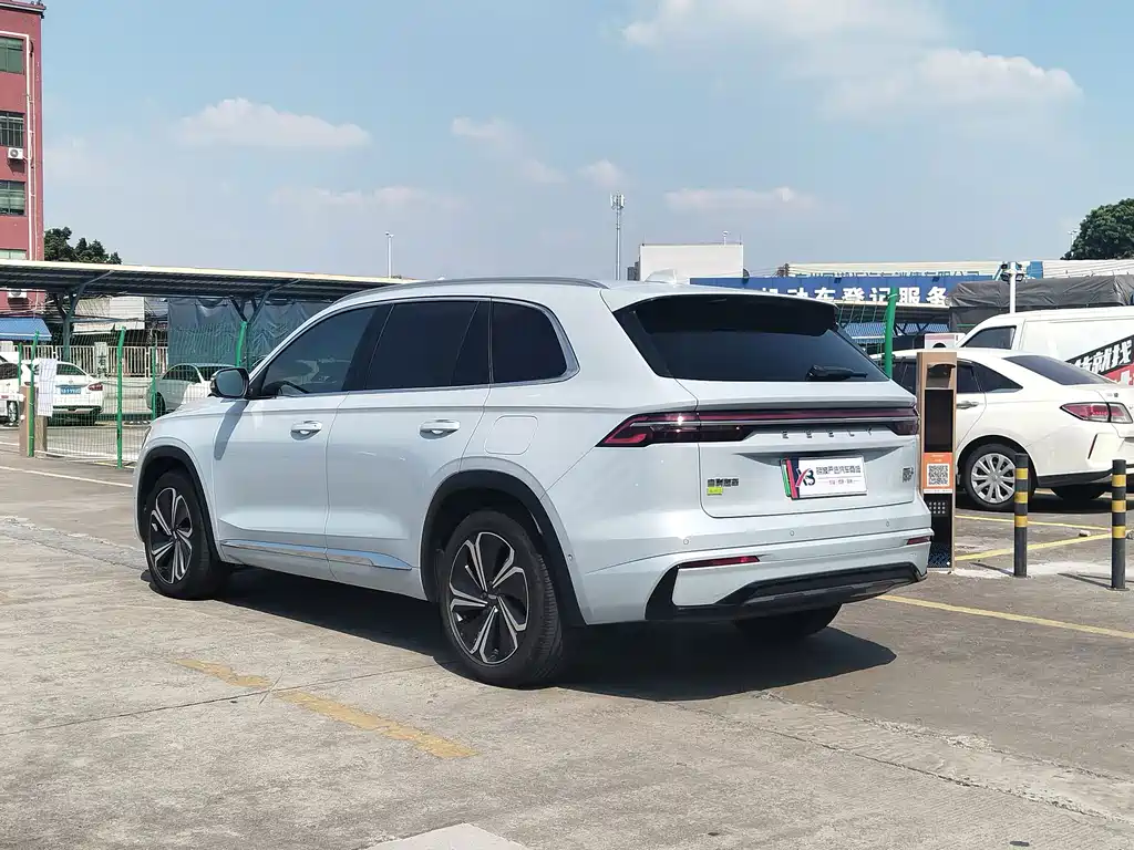 Geely Xingyue L EREV — миниатюра 15