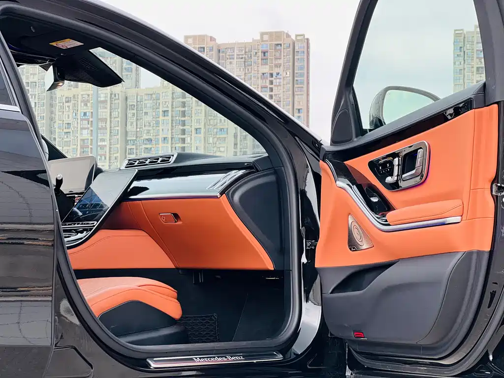 Mercedes-Benz S-Class — миниатюра 6