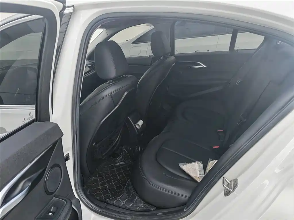 BMW 1 Series 1 2018 118i Sport