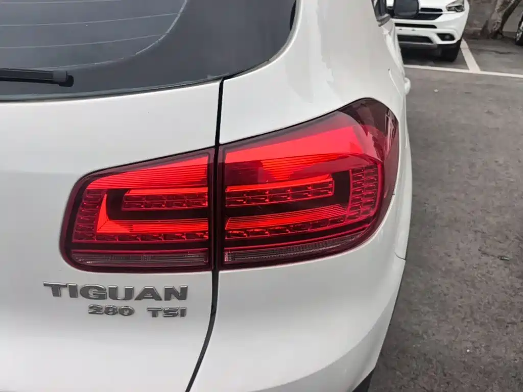 Volkswagen Tiguan — миниатюра 8