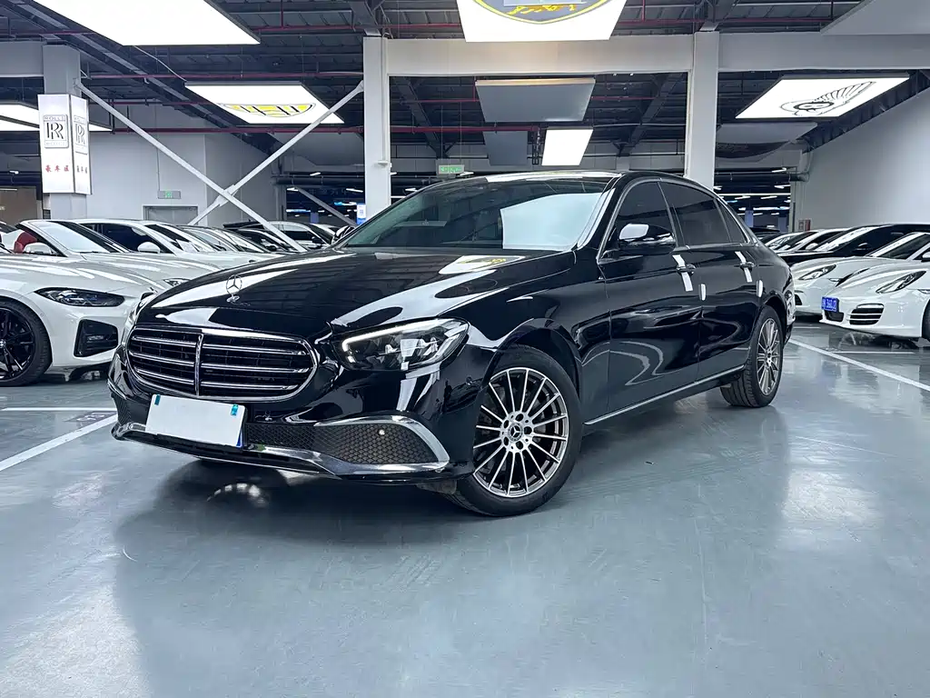 Mercedes-Benz E-Class 2021