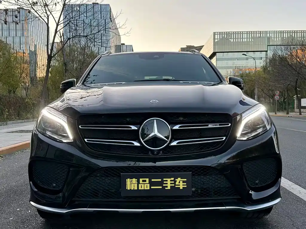MERCEDES-BENZ GLE AMG
