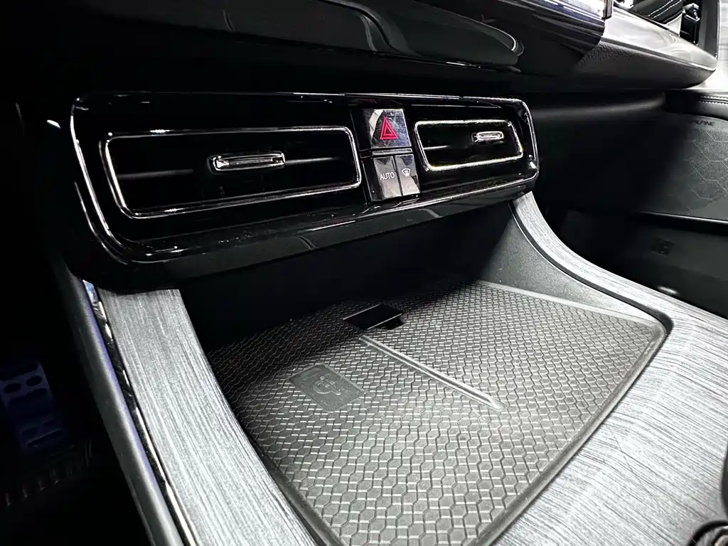 GAC Motor Trumpchi GS8 — миниатюра 22