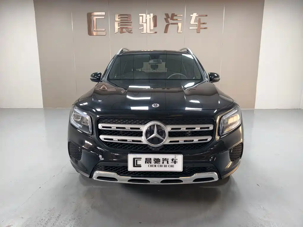 Mercedes-Benz GLB — миниатюра 2