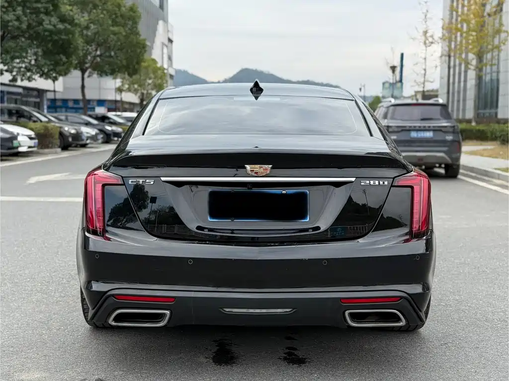 CADILLAC CT5