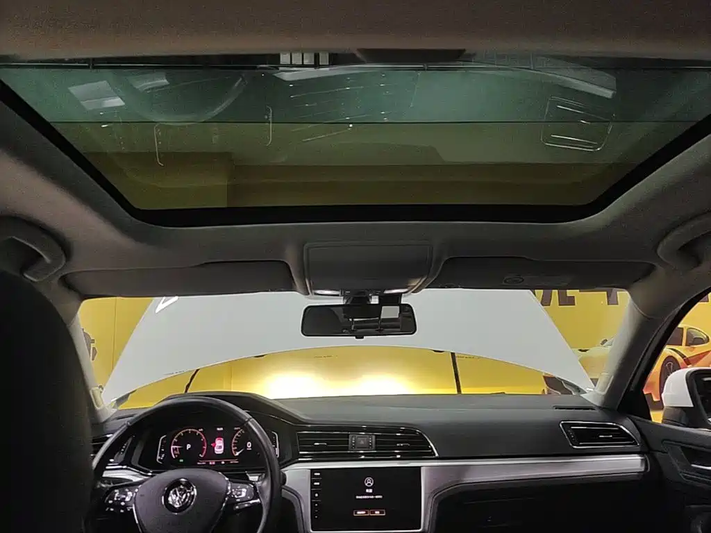 Volkswagen Lamando — миниатюра 18