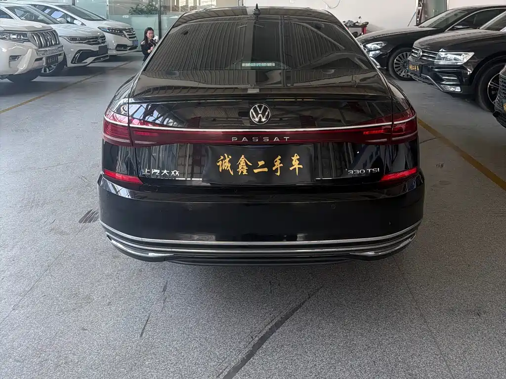 Volkswagen Passat — миниатюра 4