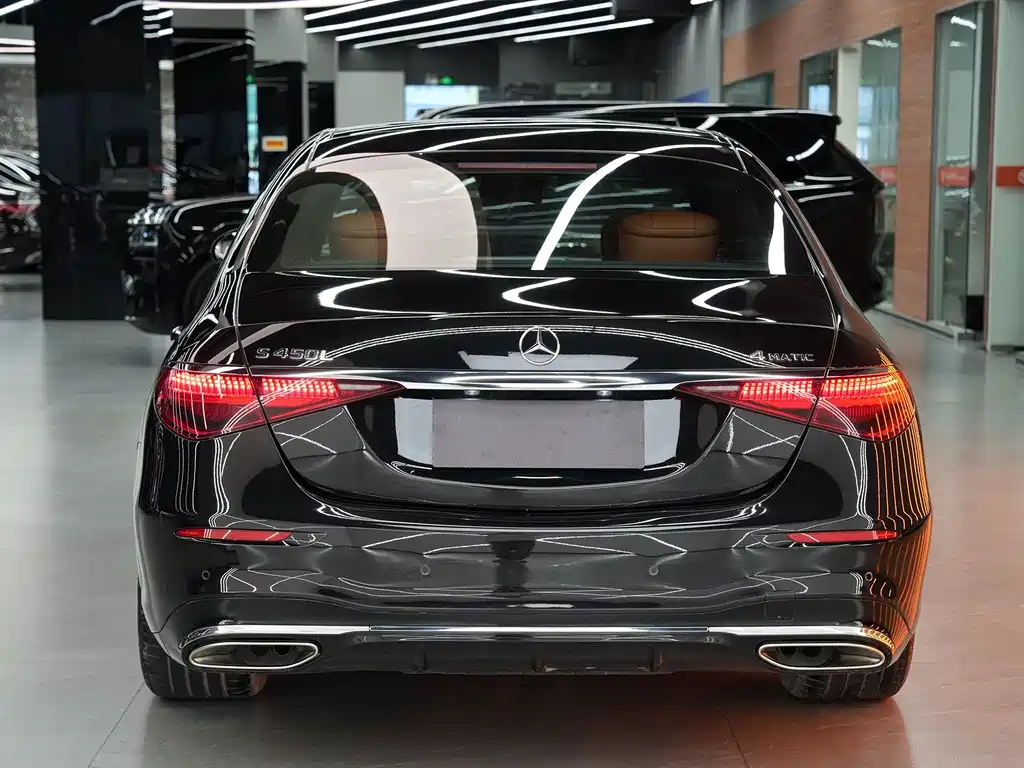 Mercedes-Benz S-Class — миниатюра 6