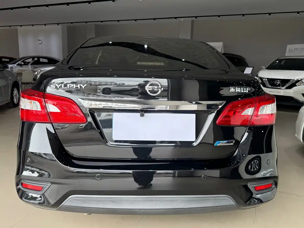 Nissan Sylphy — миниатюра 11
